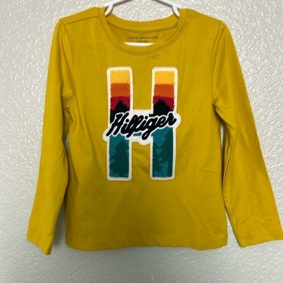 Tommy Hilfiger Yellow Long Sleeve Top Size 4/5 - Picture 1 of 6